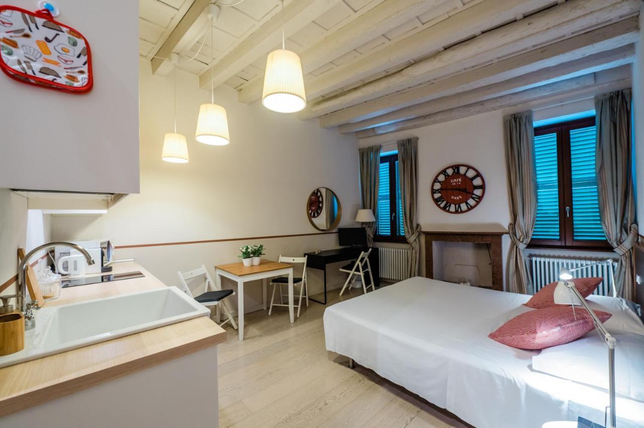 Appartamento Art Street Studio Bergamo Esterno foto